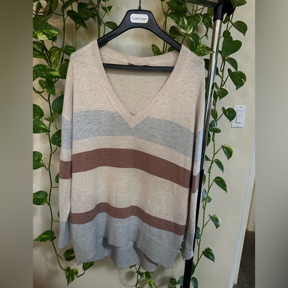 LOFT lightweight tunic sweater - Picture 1 of 2